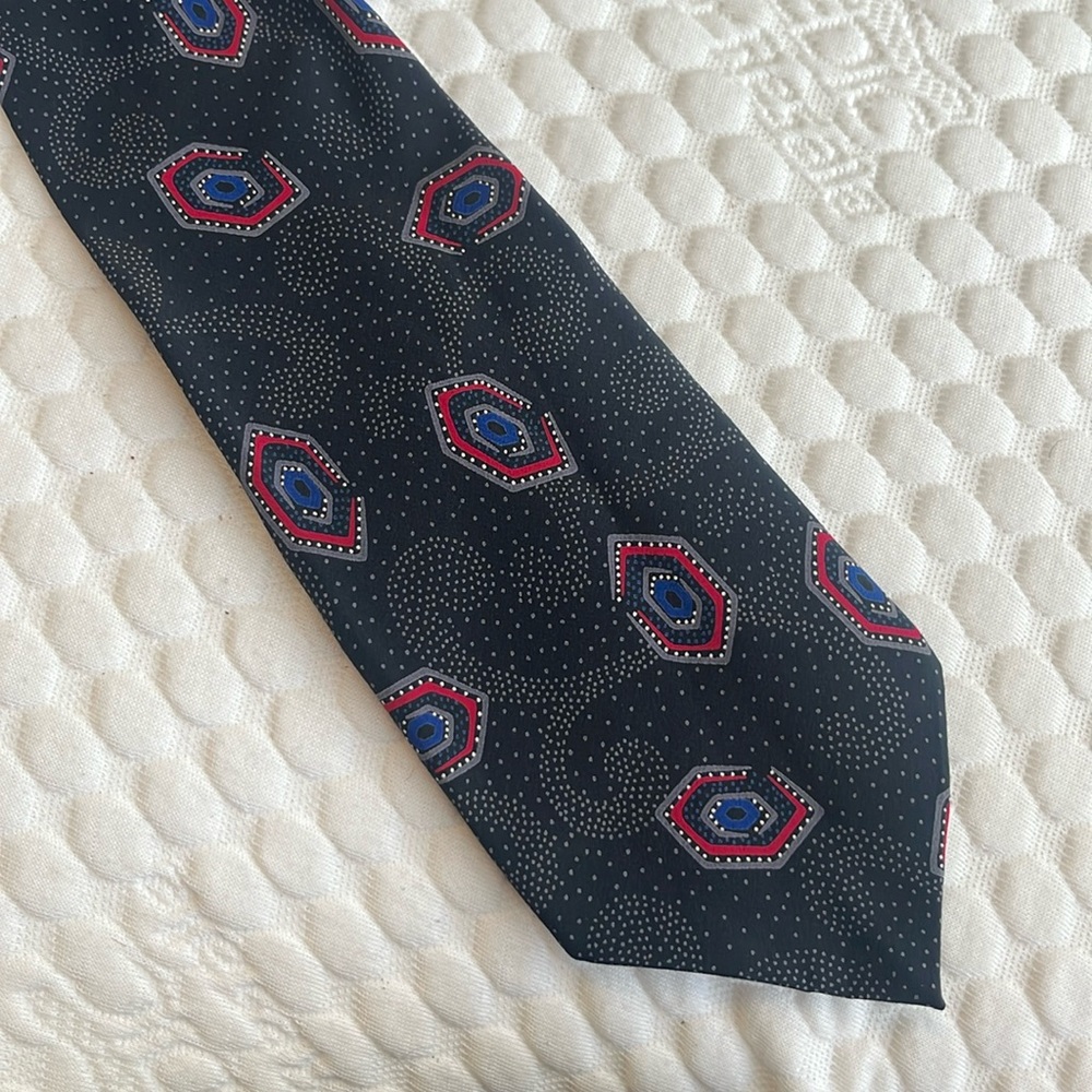 Robert Stewart Tie